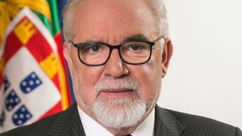 Headshot of José António Vieira da Silva